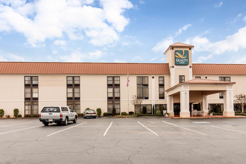Quality Inn Valley - West Point Εξωτερικό φωτογραφία