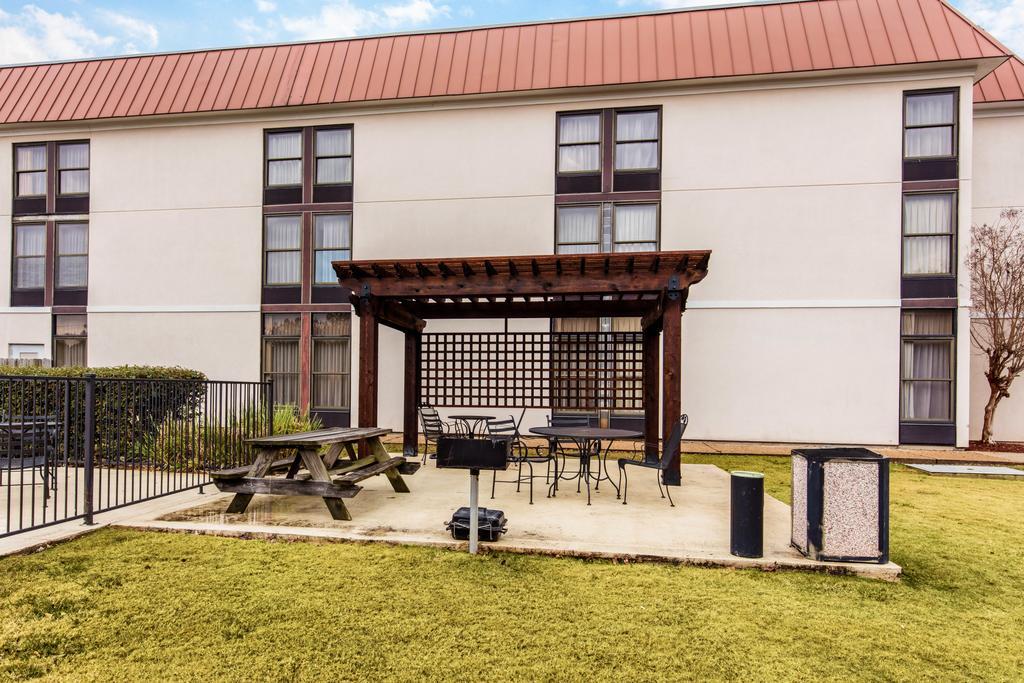 Quality Inn Valley - West Point Εξωτερικό φωτογραφία