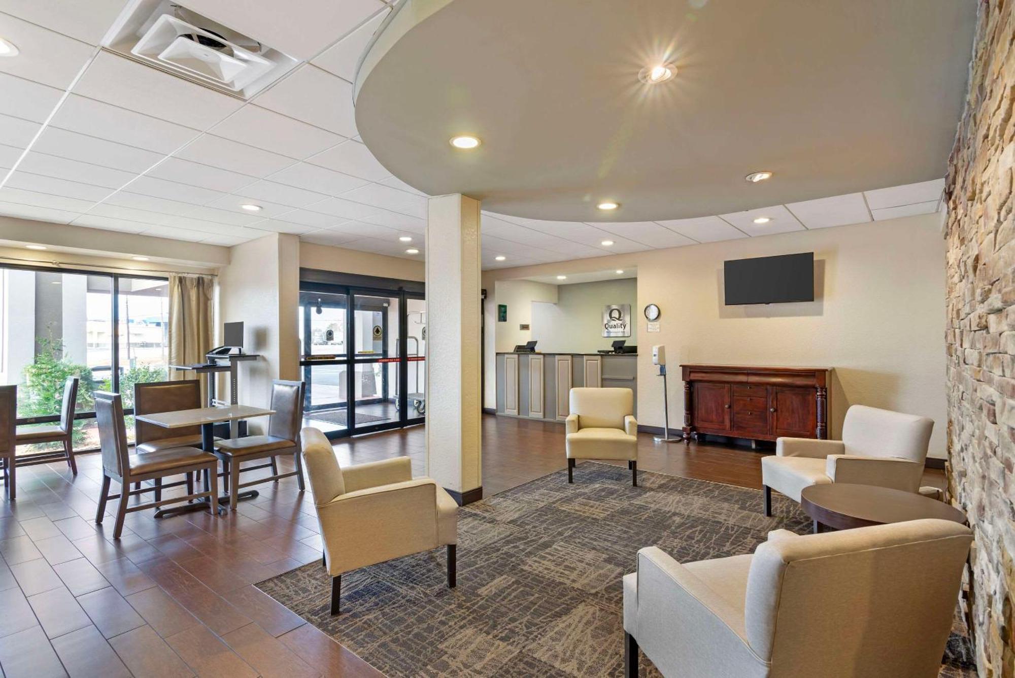 Quality Inn Valley - West Point Εξωτερικό φωτογραφία