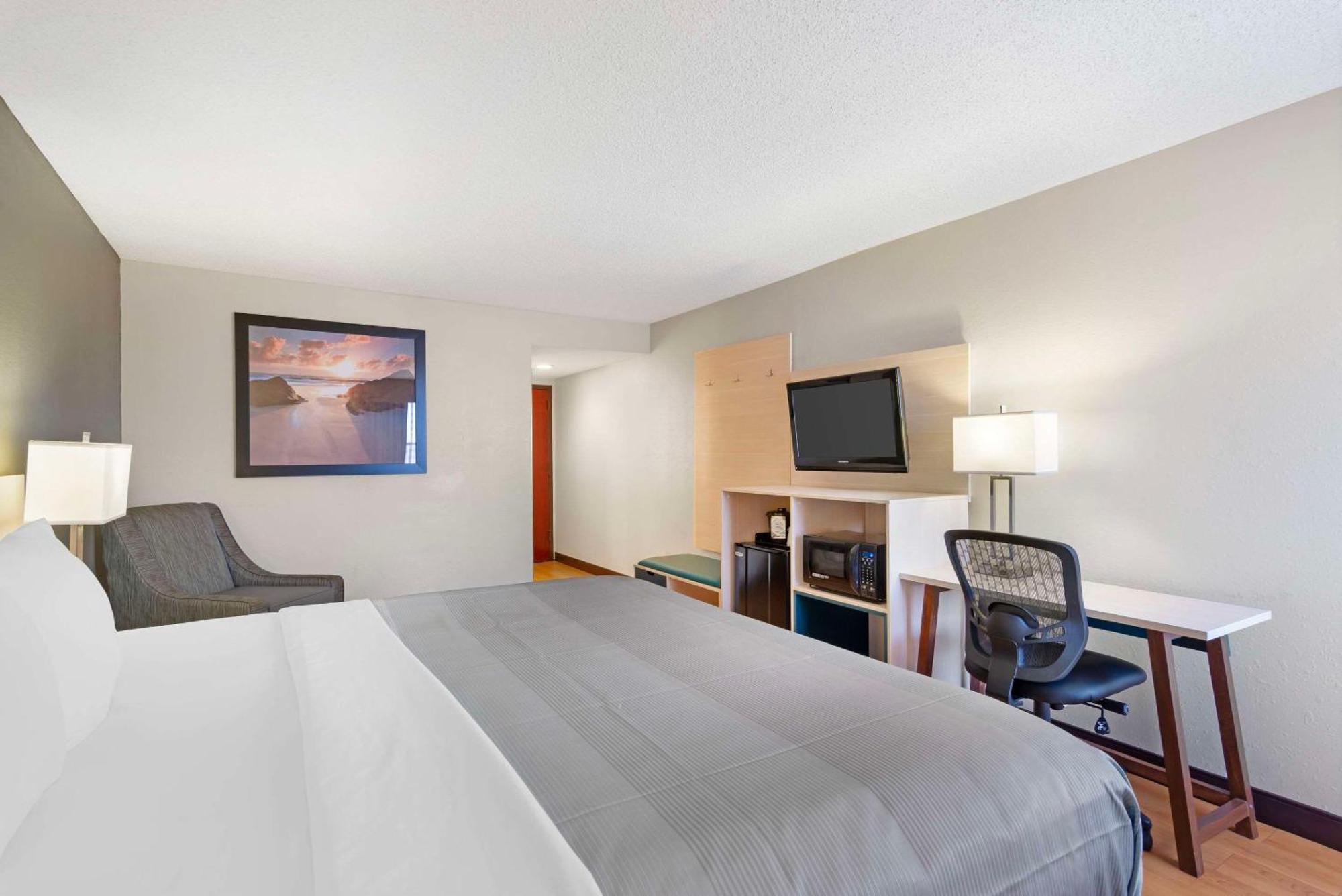 Quality Inn Valley - West Point Εξωτερικό φωτογραφία