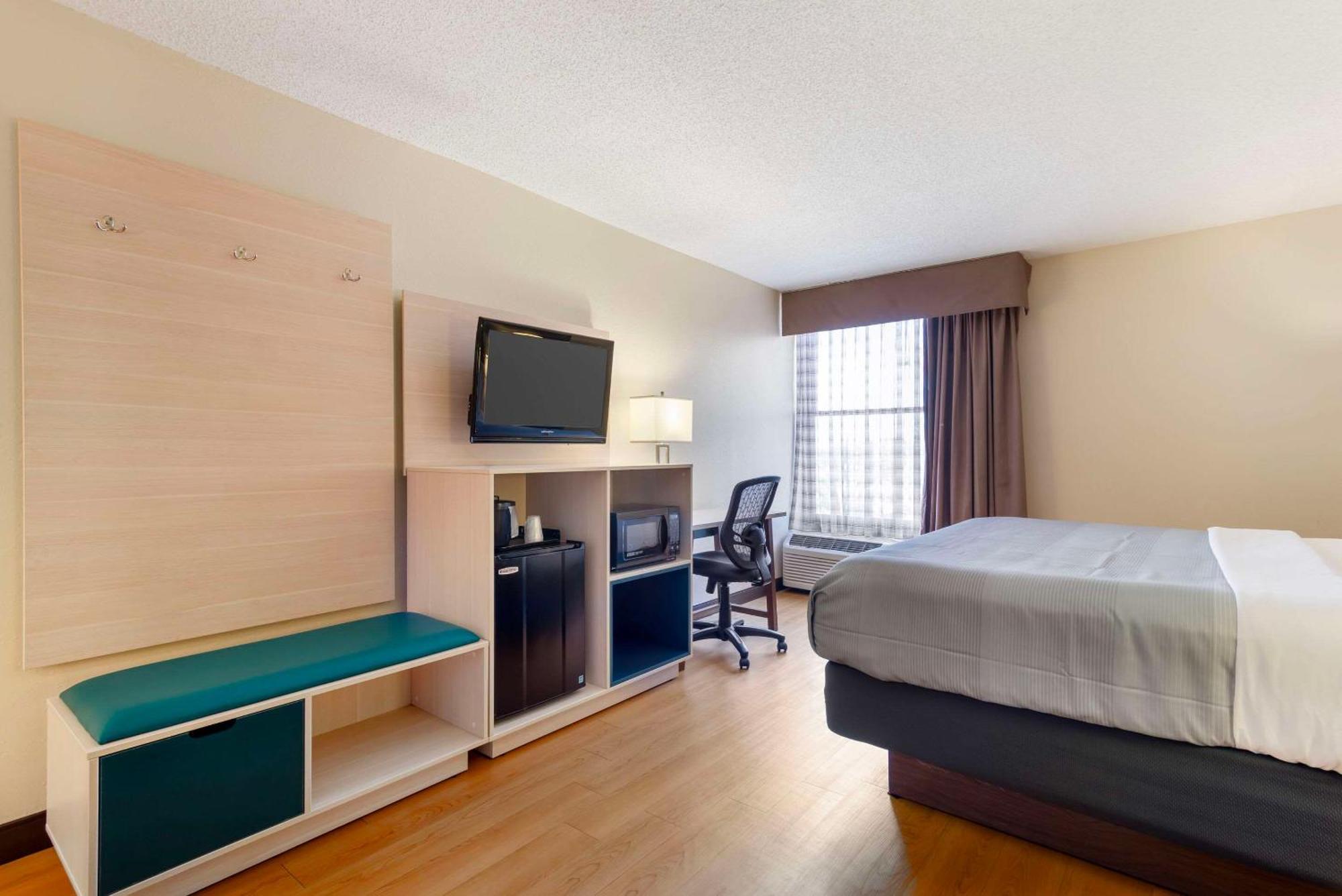 Quality Inn Valley - West Point Εξωτερικό φωτογραφία