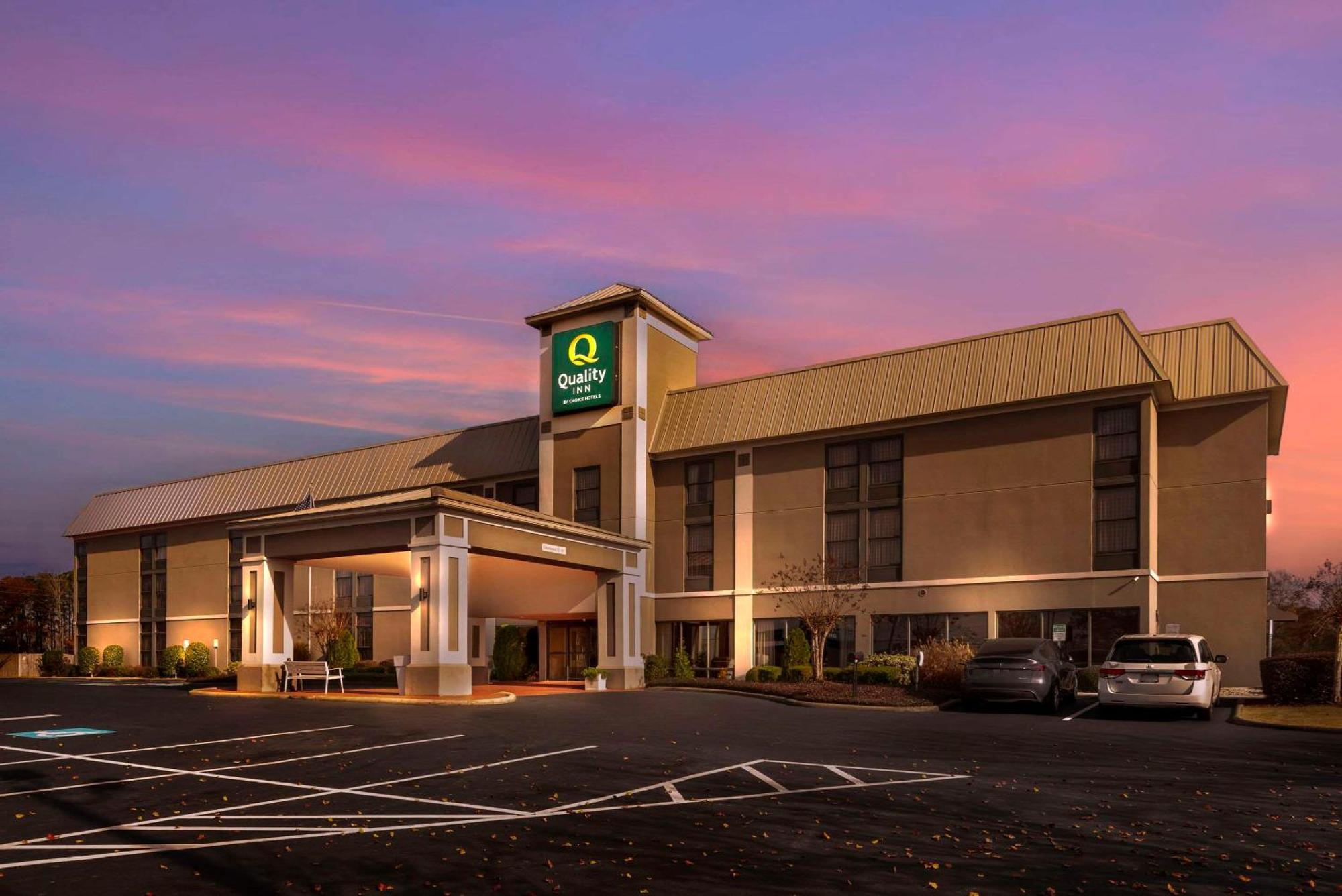 Quality Inn Valley - West Point Εξωτερικό φωτογραφία